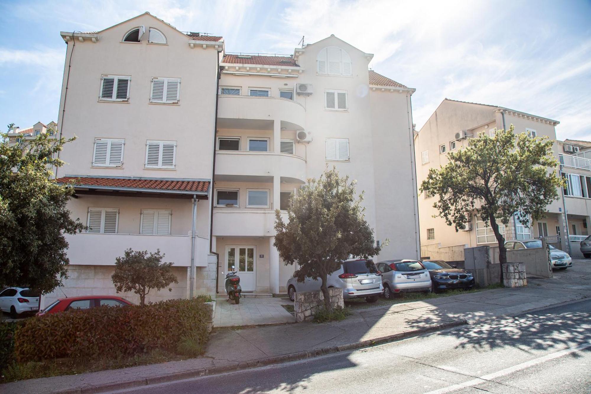 Apartment Kimi ดูบรอฟนิก ภายนอก รูปภาพ